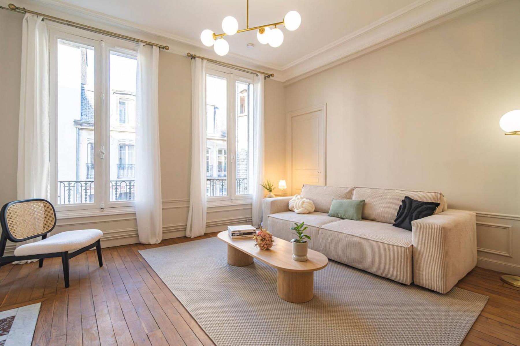 Champagne Central - Exceptionnel 3 Chambres Reims Exterior photo